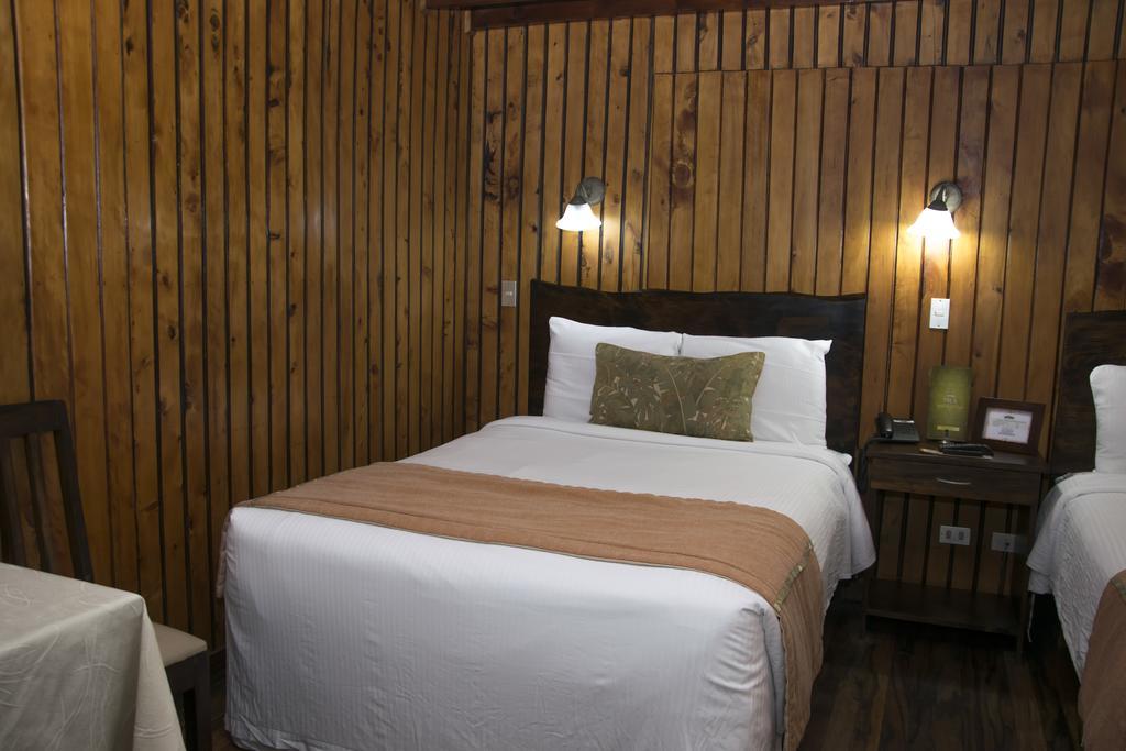 Hotel Chalet Tirol Heredia Rom bilde